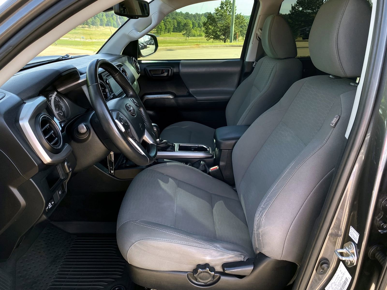 Used 2019 Toyota Tacoma SR5 image 15