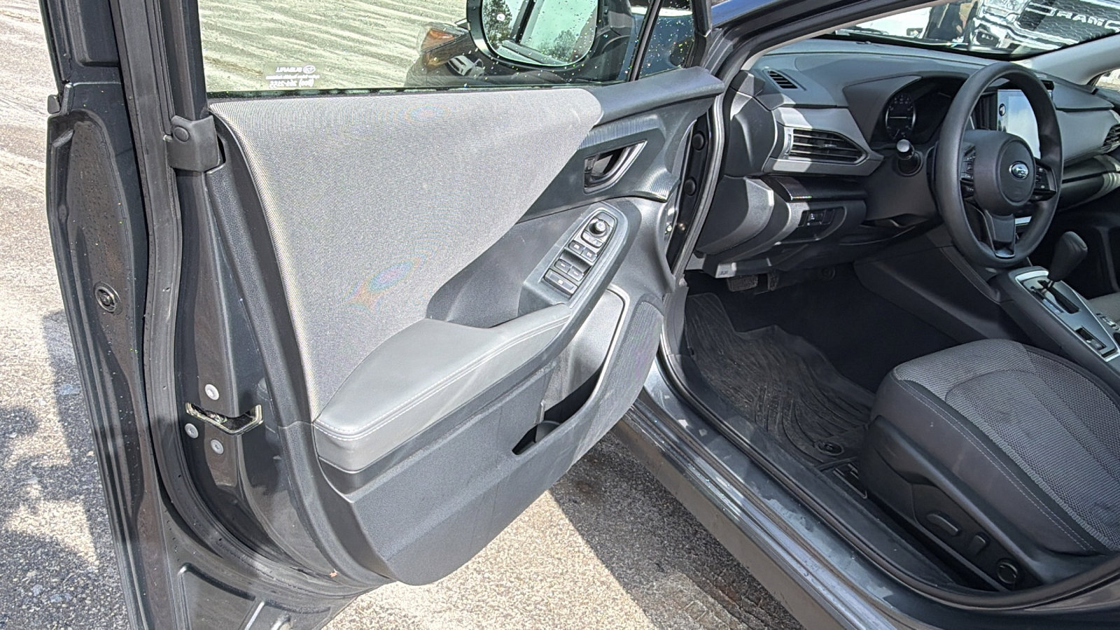 Used 2024 Subaru Crosstrek 2.0i Premium image 14