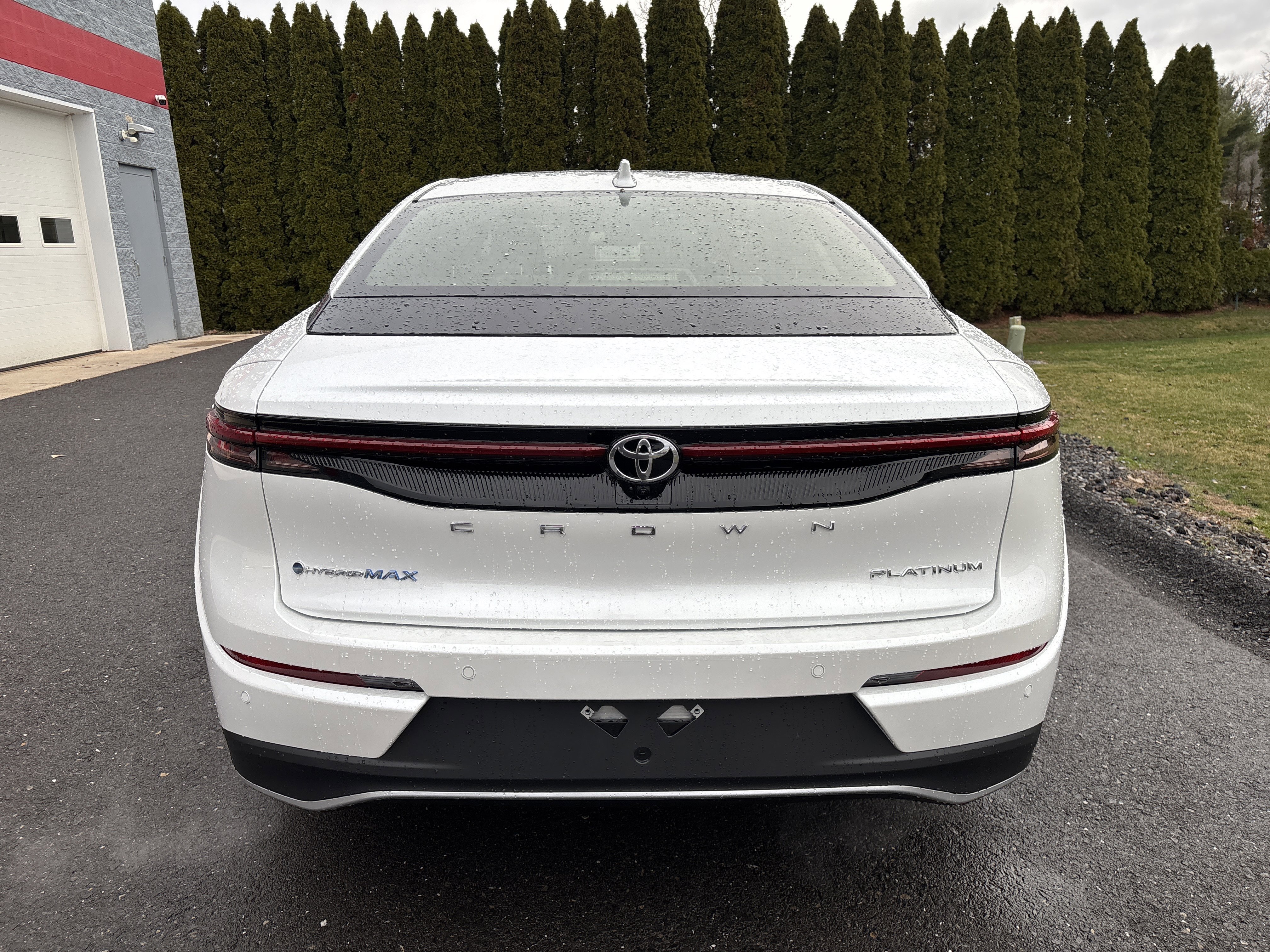 New 2026 Toyota Crown Platinum image 4