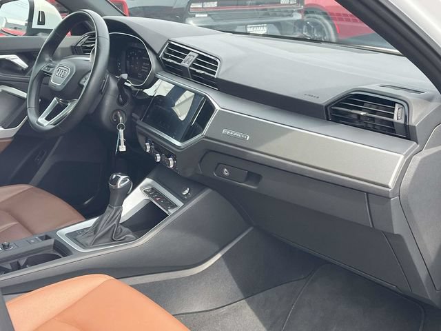 Used 2025 Audi Q3 2.0T Premium AWD/4WD image 26