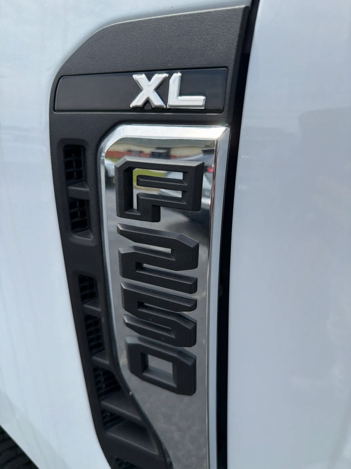 New 2025 Ford F250 XL w/ FX4 Off-Road Package AWD/4WD image 28