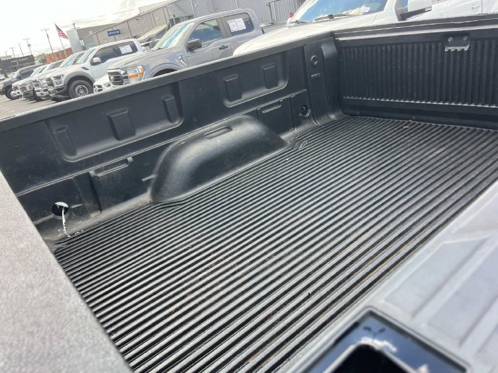 Used 2011 Chevrolet Silverado 1500 W/T w/ LS Package AWD/4WD image 13