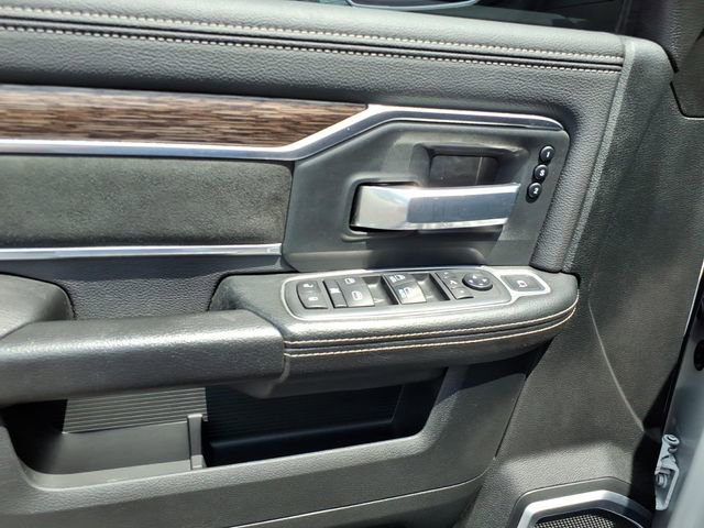 Used 2021 RAM 3500 Laramie AWD/4WD image 3