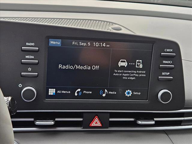 New 2025 Hyundai Elantra Sport image 15