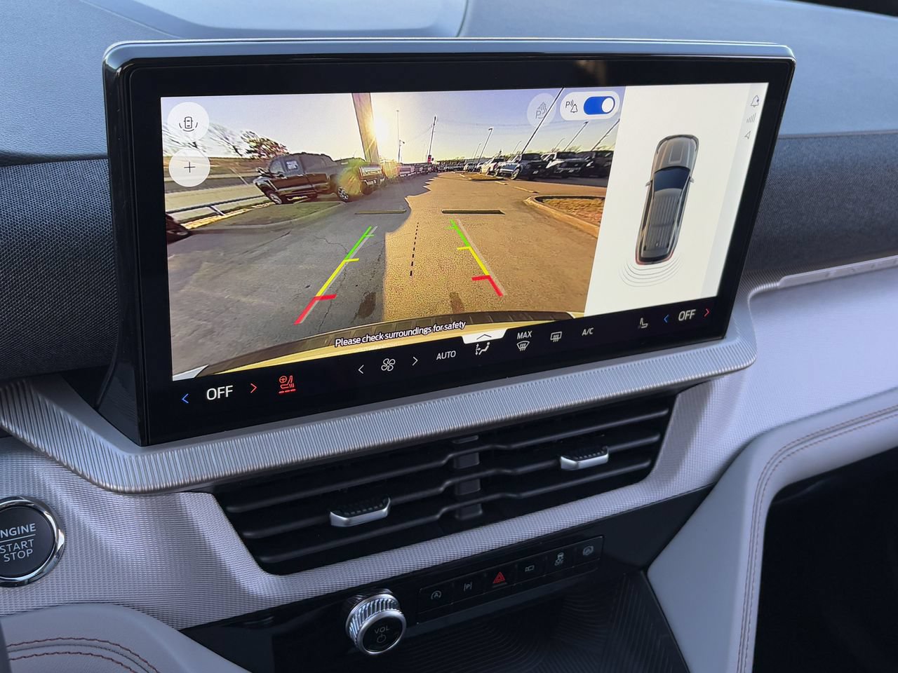New 2026 Ford Explorer Active w/ Active Comfort Package RWD image 19