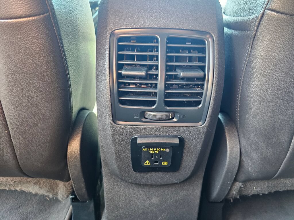 Used 2017 Ford Escape Titanium w/ Canadian Touring Package AWD/4WD image 19
