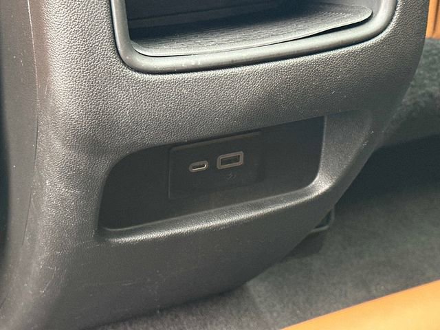 Used 2022 Cadillac XT5 Premium Luxury w/ Technology Package image 18