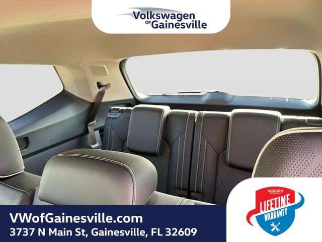 Certified 2025 Volkswagen Atlas SEL Premium R-Line AWD/4WD image 13