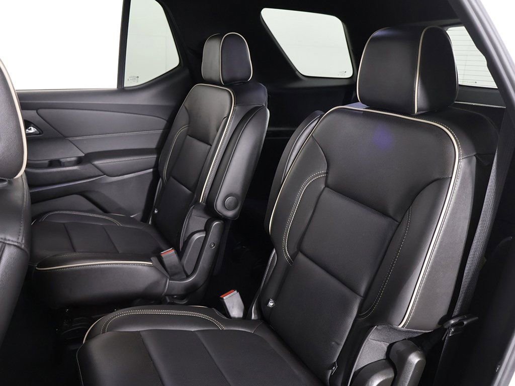 Used 2023 Chevrolet Traverse Premier AWD/4WD image 36