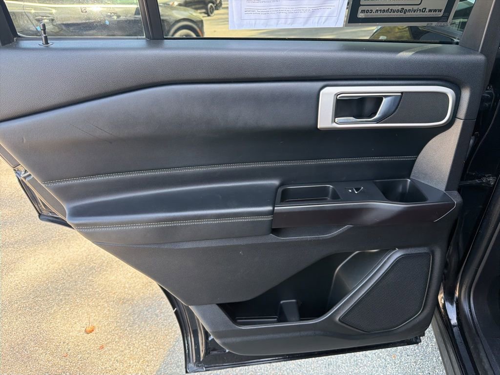 Used 2020 Ford Explorer XLT w/ Equipment Group 202A image 24