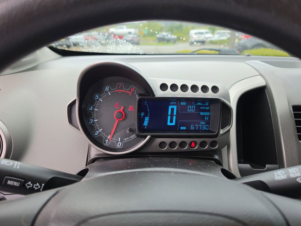 Used 2015 Chevrolet Sonic LT w/ Fun and Sun Package image 12