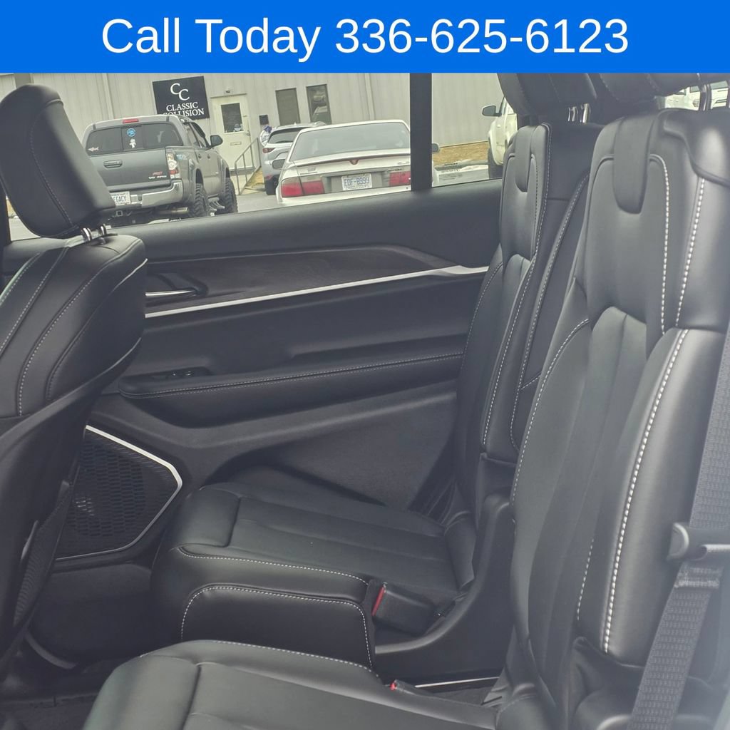 New 2026 Jeep Grand Cherokee L Limited AWD/4WD image 12