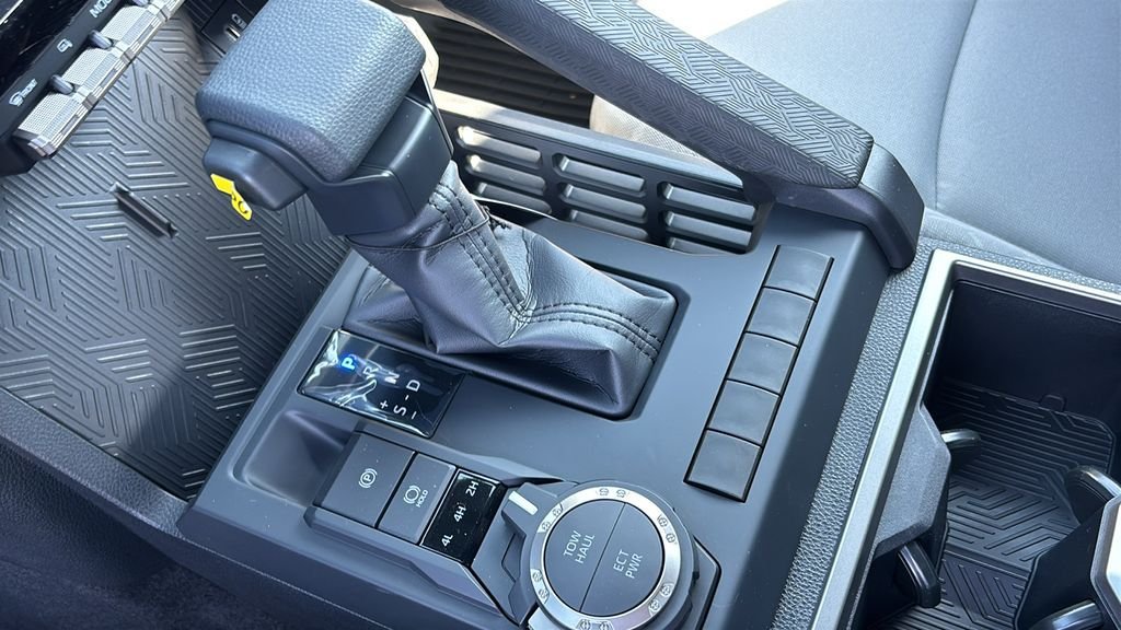 New 2026 Toyota Tacoma SR5 AWD/4WD image 23