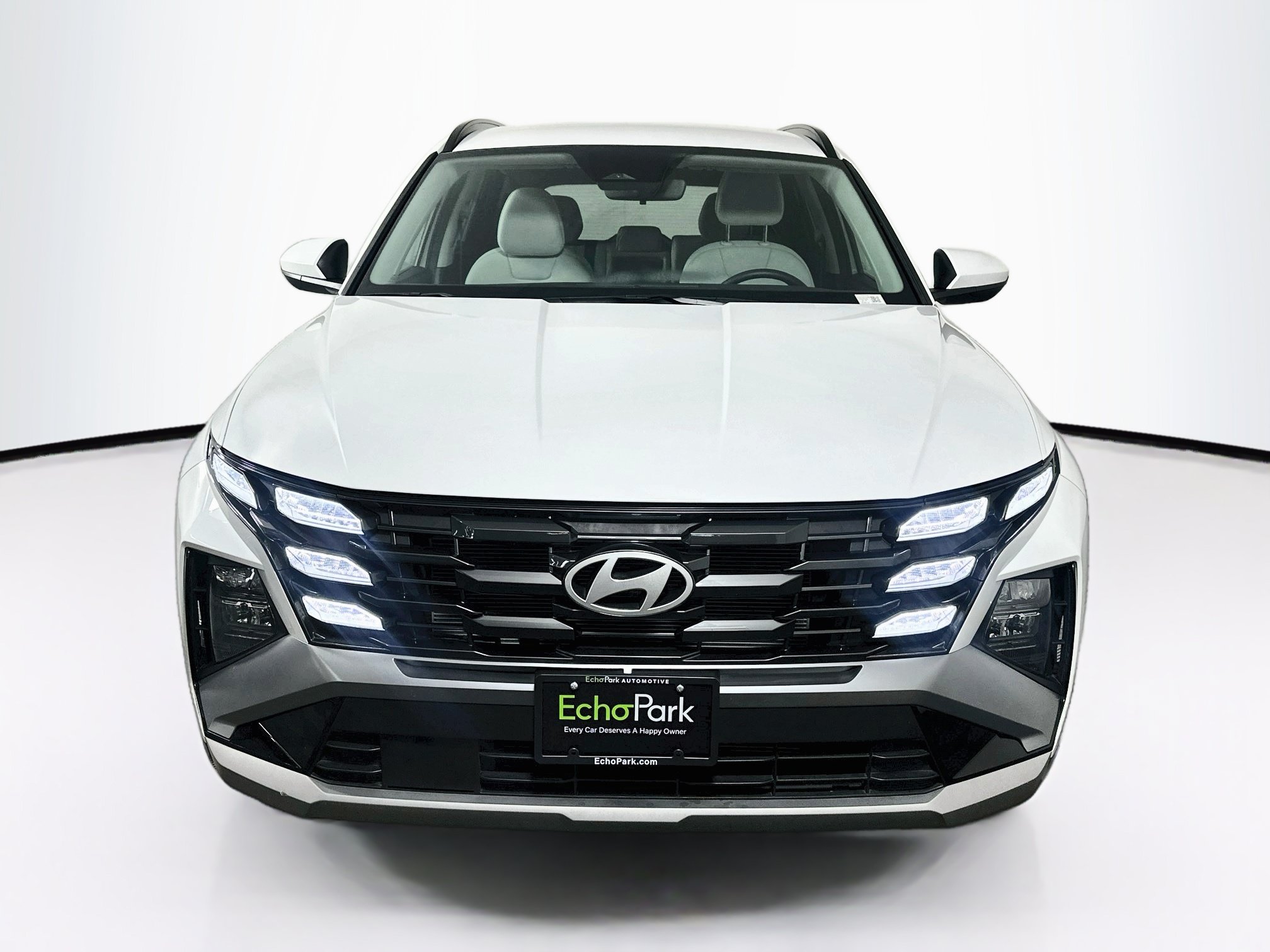 Used 2026 Hyundai Tucson SEL FWD image 2