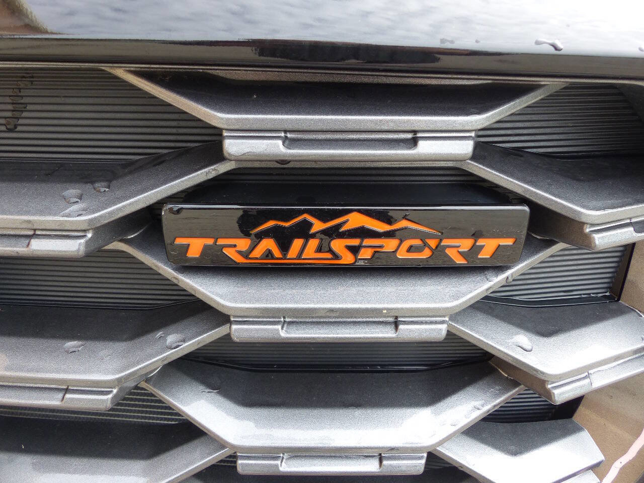 Used 2025 Honda Passport TrailSport image 16