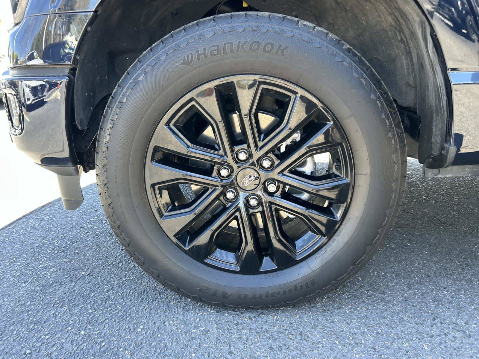 Used 2025 Ford F150 Lariat AWD/4WD image 32