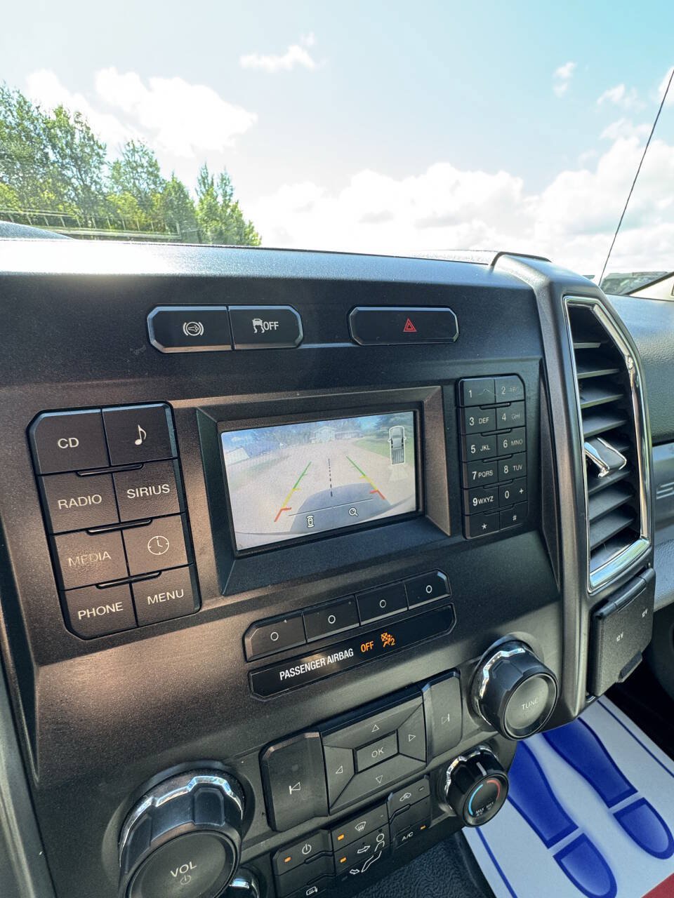 Used 2017 Ford F350 XLT w/ XLT Value Package AWD/4WD image 44