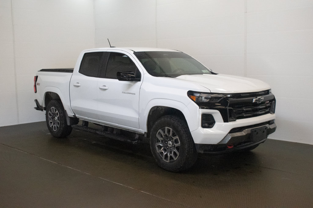 Used 2026 Chevrolet Colorado Z71 w/ Z71 Convenience Package 2 AWD/4WD image 1