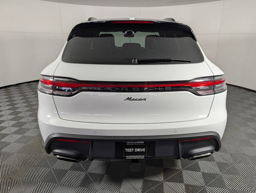New 2026 Porsche Macan image 6
