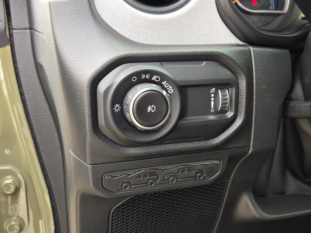 New 2025 Jeep Wrangler Sport S image 25