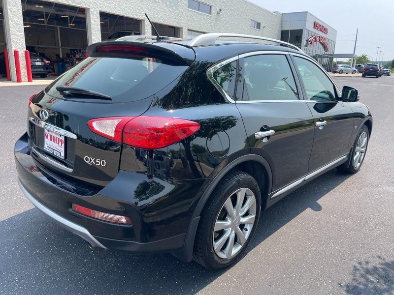 Used 2016 INFINITI QX50 AWD w/ Premium Package image 3