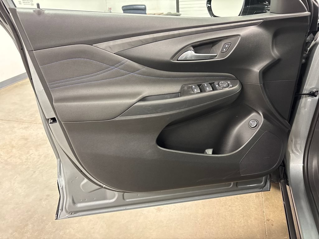 New 2026 Buick Envista Sport Touring w/ Convenience I Package FWD image 20