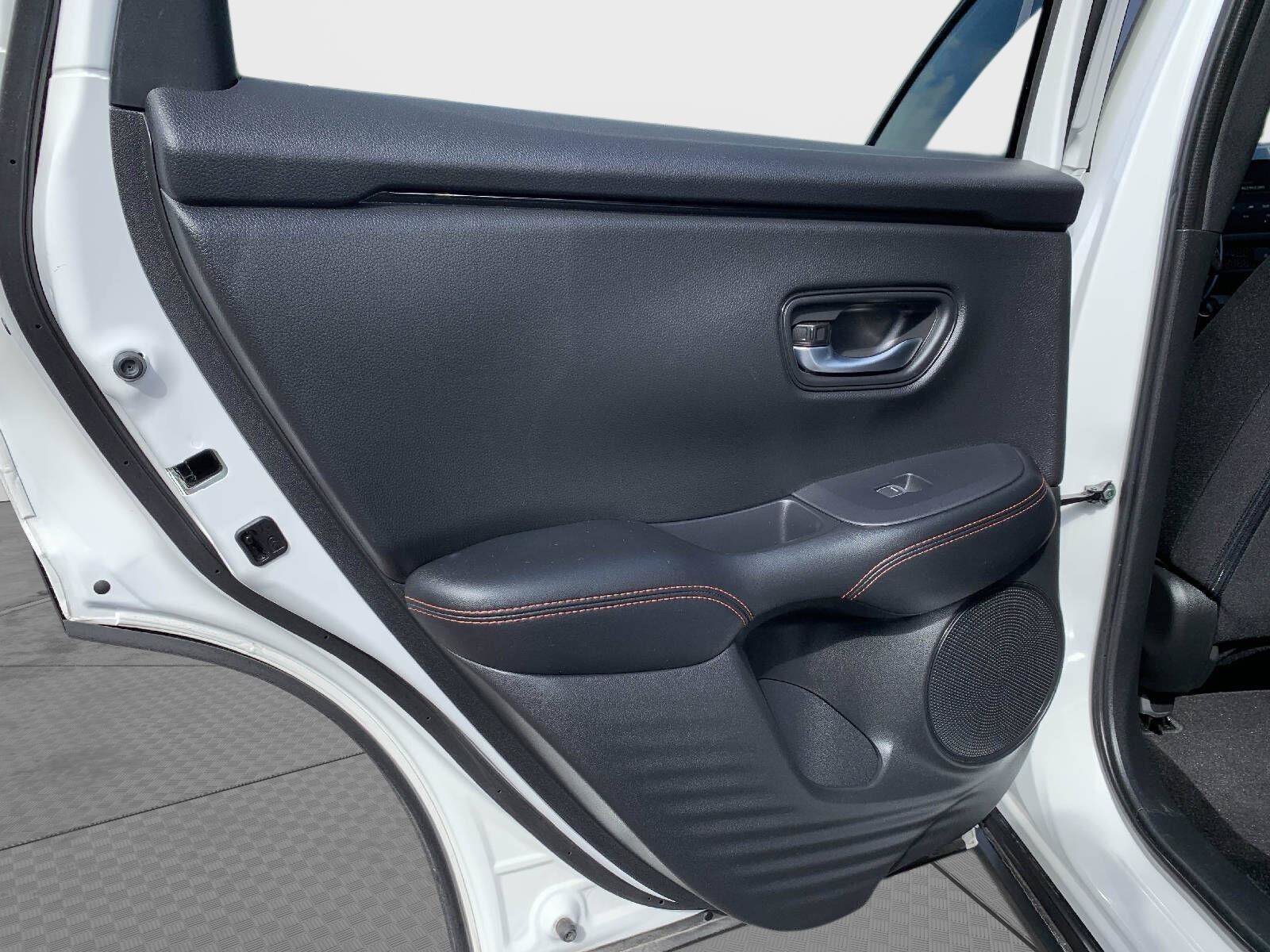 Certified 2026 Honda HR-V Sport image 34