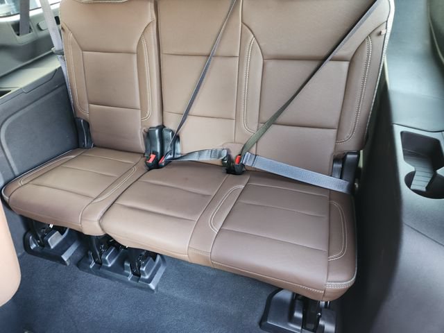 Used 2023 Chevrolet Suburban High Country w/ Max Trailering Package AWD/4WD image 32