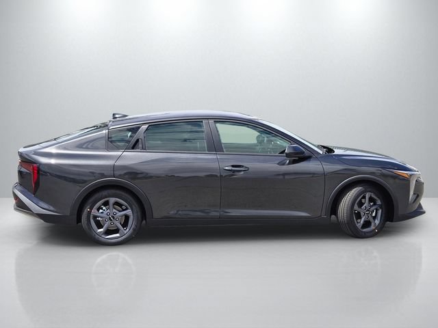 New 2026 Kia K4 FWD image 3
