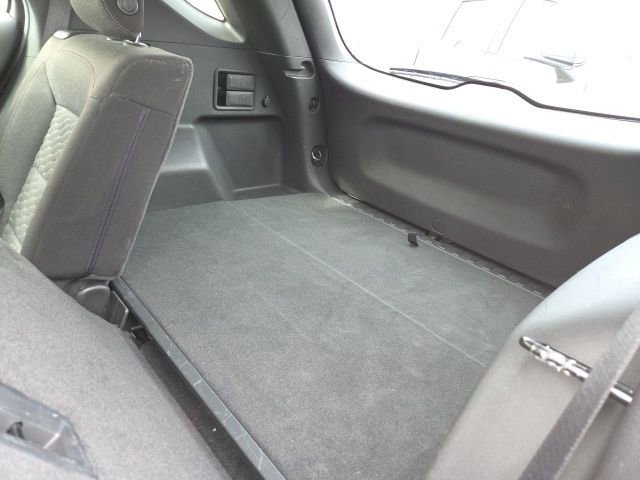 Used 2020 Chevrolet Equinox LT w/ Driver Convenience Package image 23