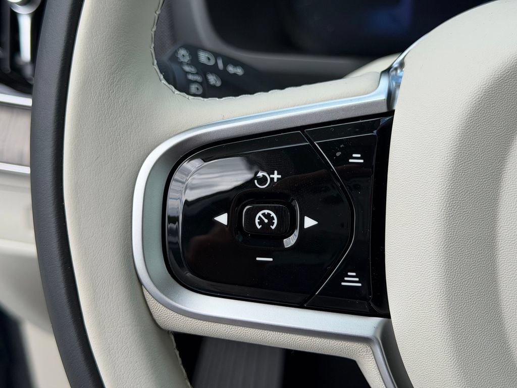 New 2026 Volvo XC90 B6 Ultra AWD/4WD image 19