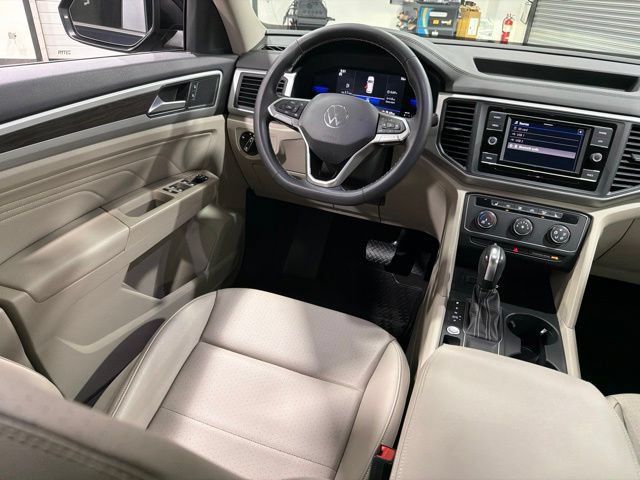 Used 2022 Volkswagen Atlas SE FWD image 25