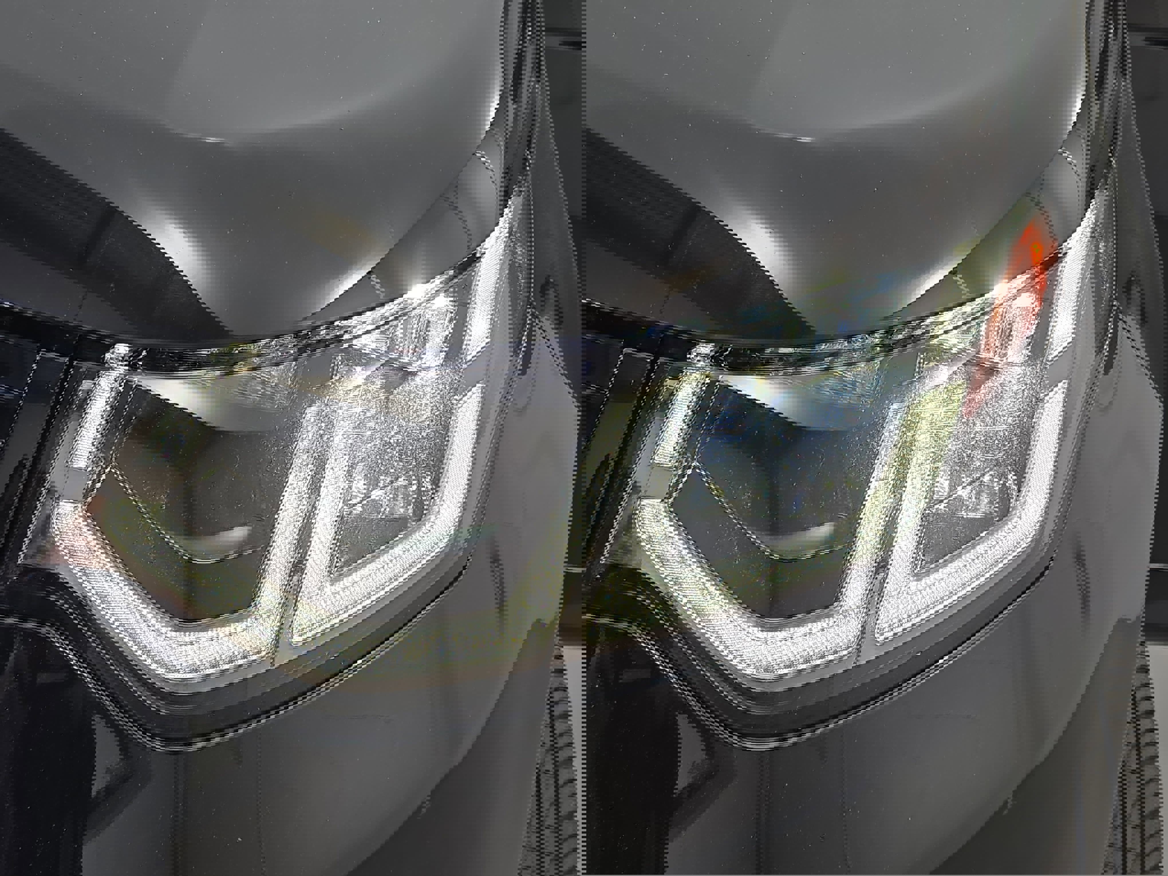 Certified 2024 Land Rover Discovery Sport S image 32