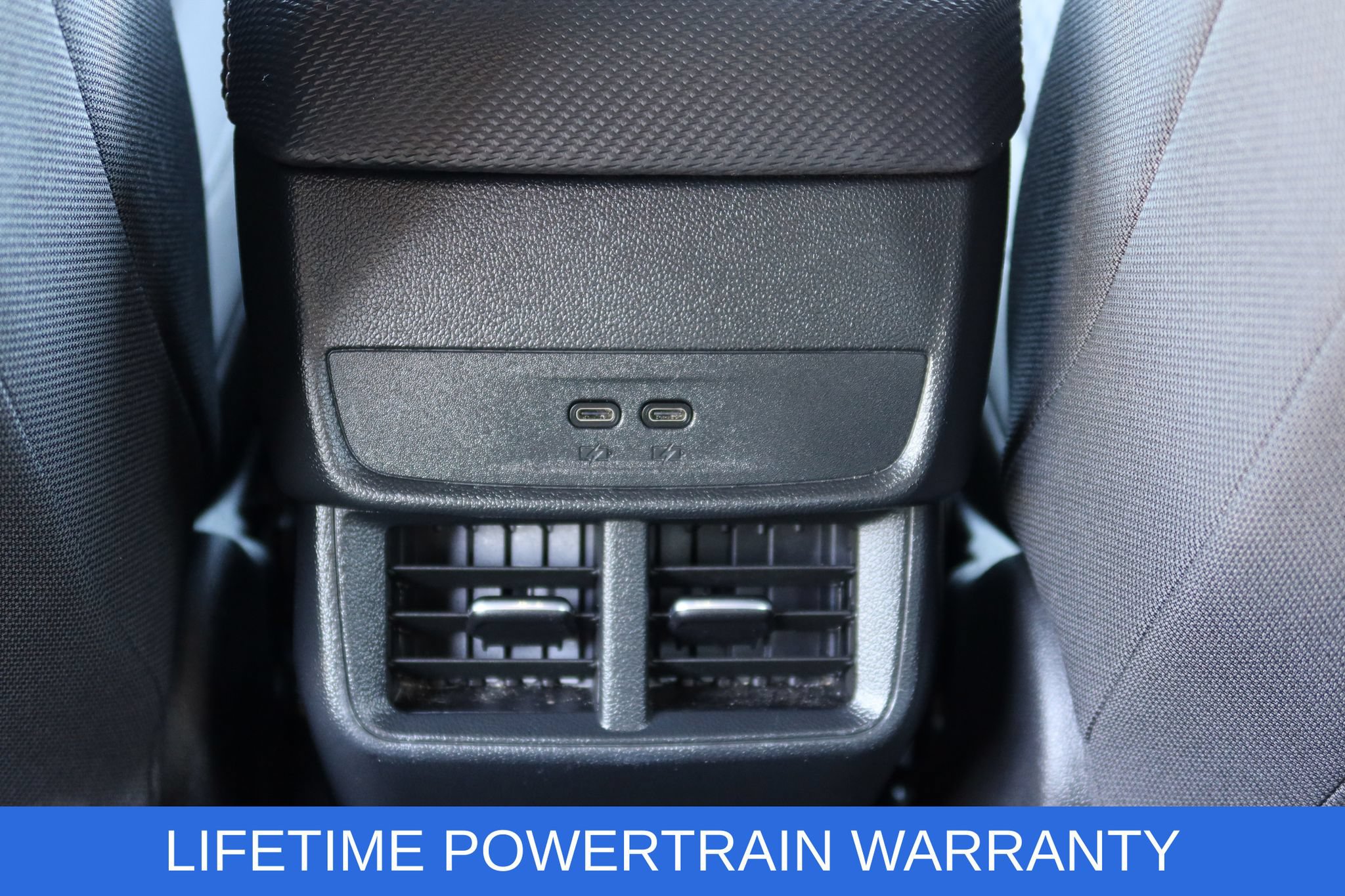Used 2026 Chevrolet Equinox LT AWD/4WD image 13