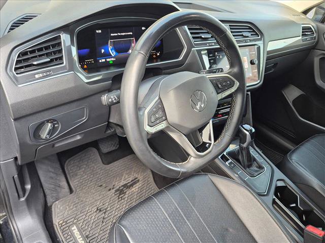 Used 2022 Volkswagen Tiguan SE FWD image 10