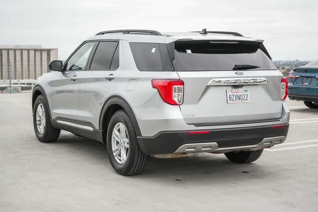 Used 2022 Ford Explorer XLT w/ Equipment Group 202A RWD image 8