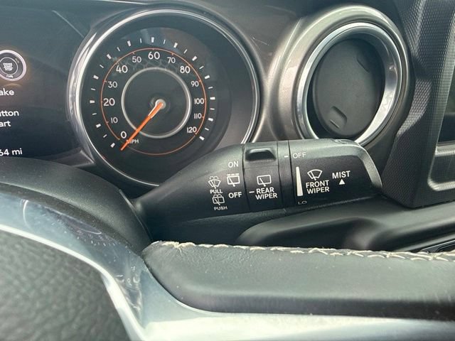 Used 2018 Jeep Wrangler Unlimited Sahara AWD/4WD image 22