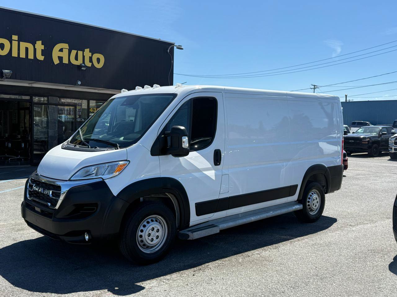 Used 2025 RAM ProMaster 2500 w/ U-Haul Equipment Group FWD image 4