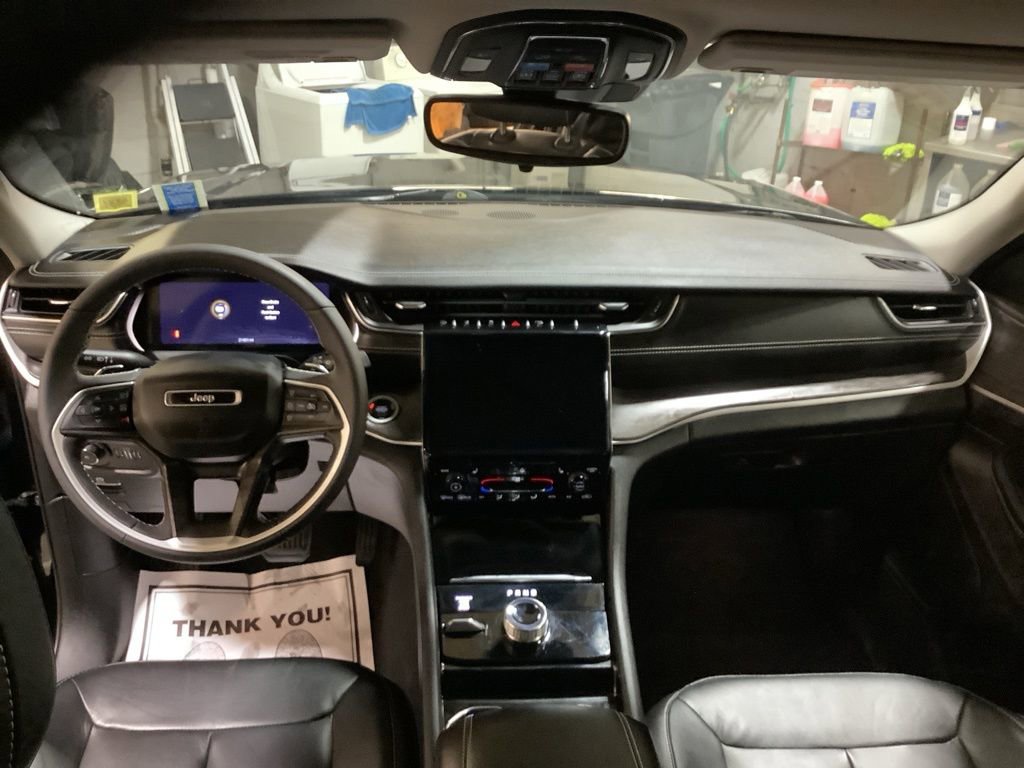 Certified 2023 Jeep Grand Cherokee L Limited w/ Trailer Tow Group (B) image 22