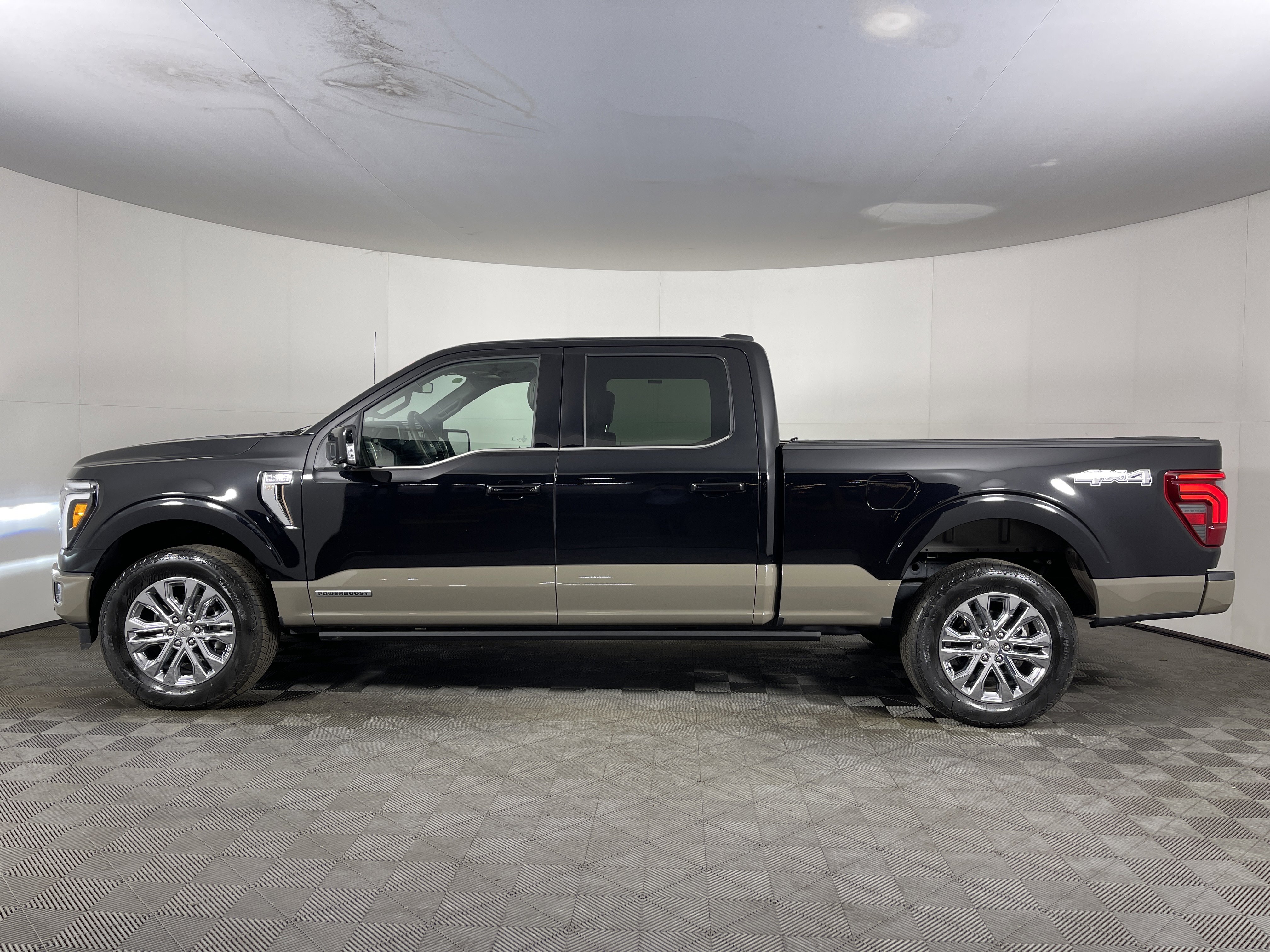 Used 2025 Ford F150 King Ranch image 3