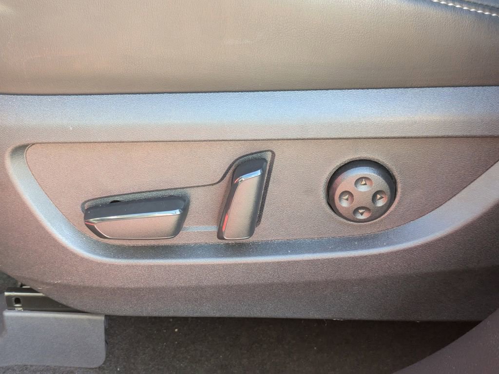 Certified 2025 INFINITI QX55 Essential image 20