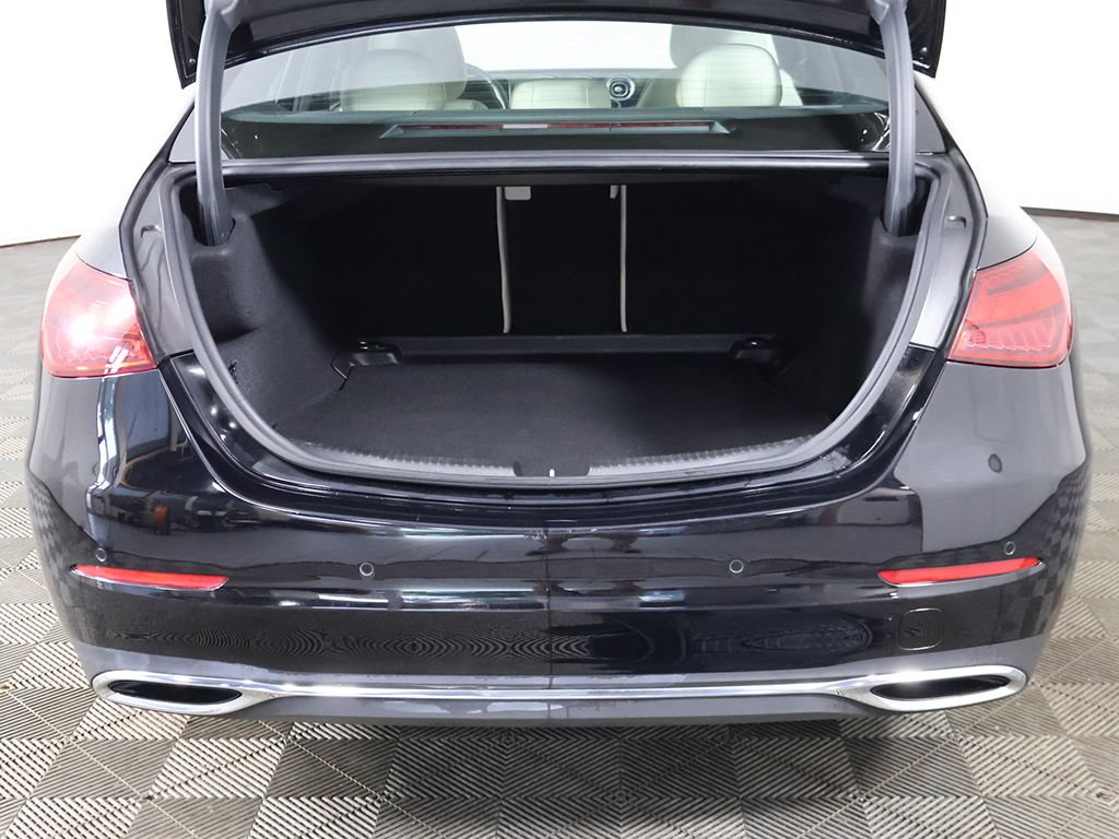 Used 2023 Mercedes-Benz C 300 4MATIC Sedan w/ Exclusive Trim Package image 20