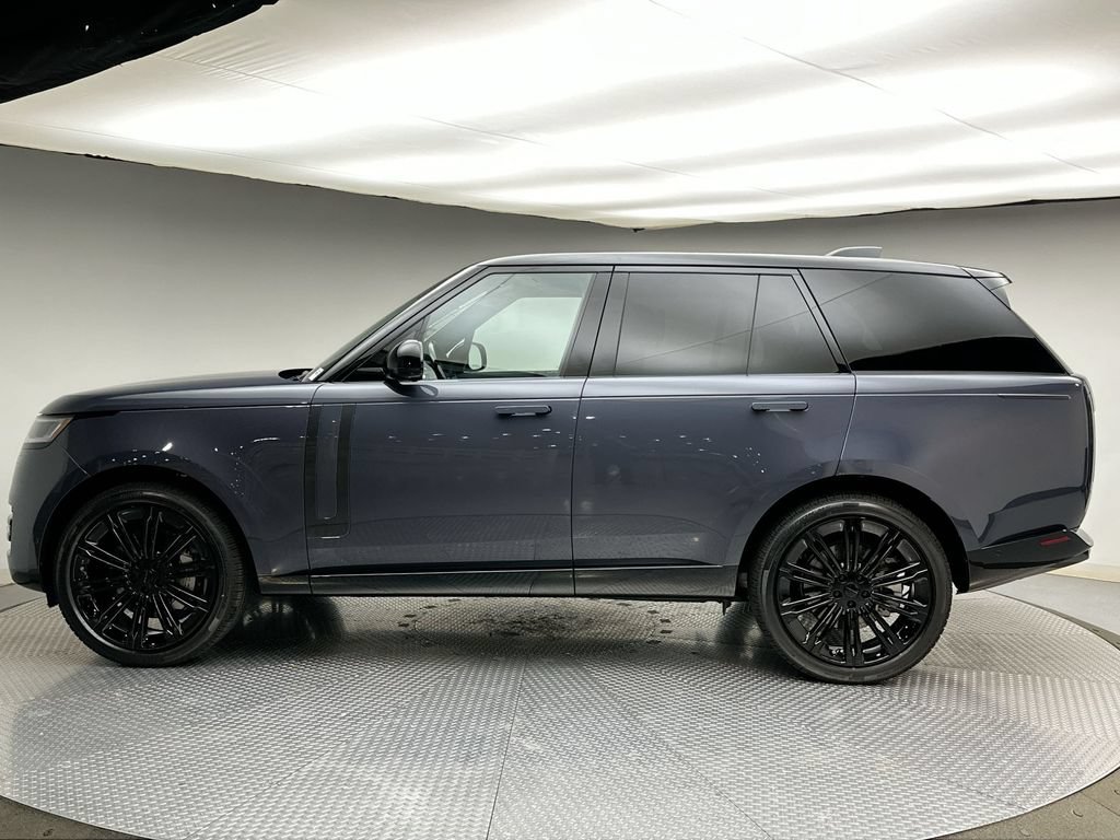 New 2026 Land Rover Range Rover SE AWD/4WD image 2