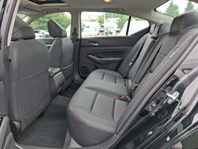 Certified 2023 Nissan Altima 2.5 SR w/ SR Premium Package FWD image 10