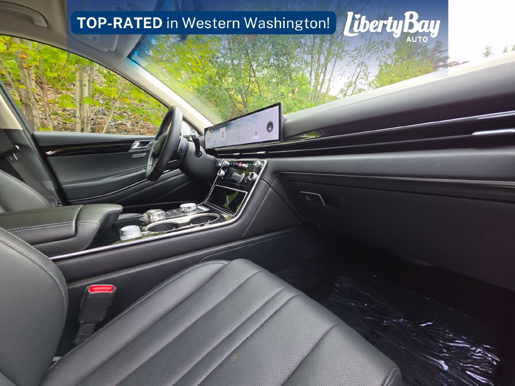 Used 2025 Genesis GV80 2.5T Standard AWD/4WD image 18
