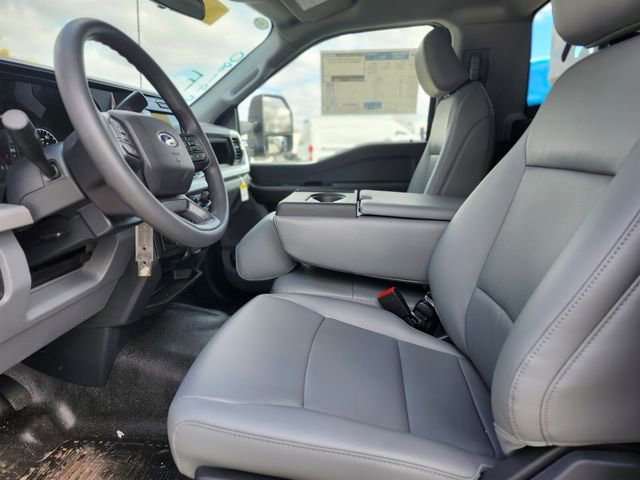 New 2026 Ford F550 4x4 Regular Cab Super Duty image 12