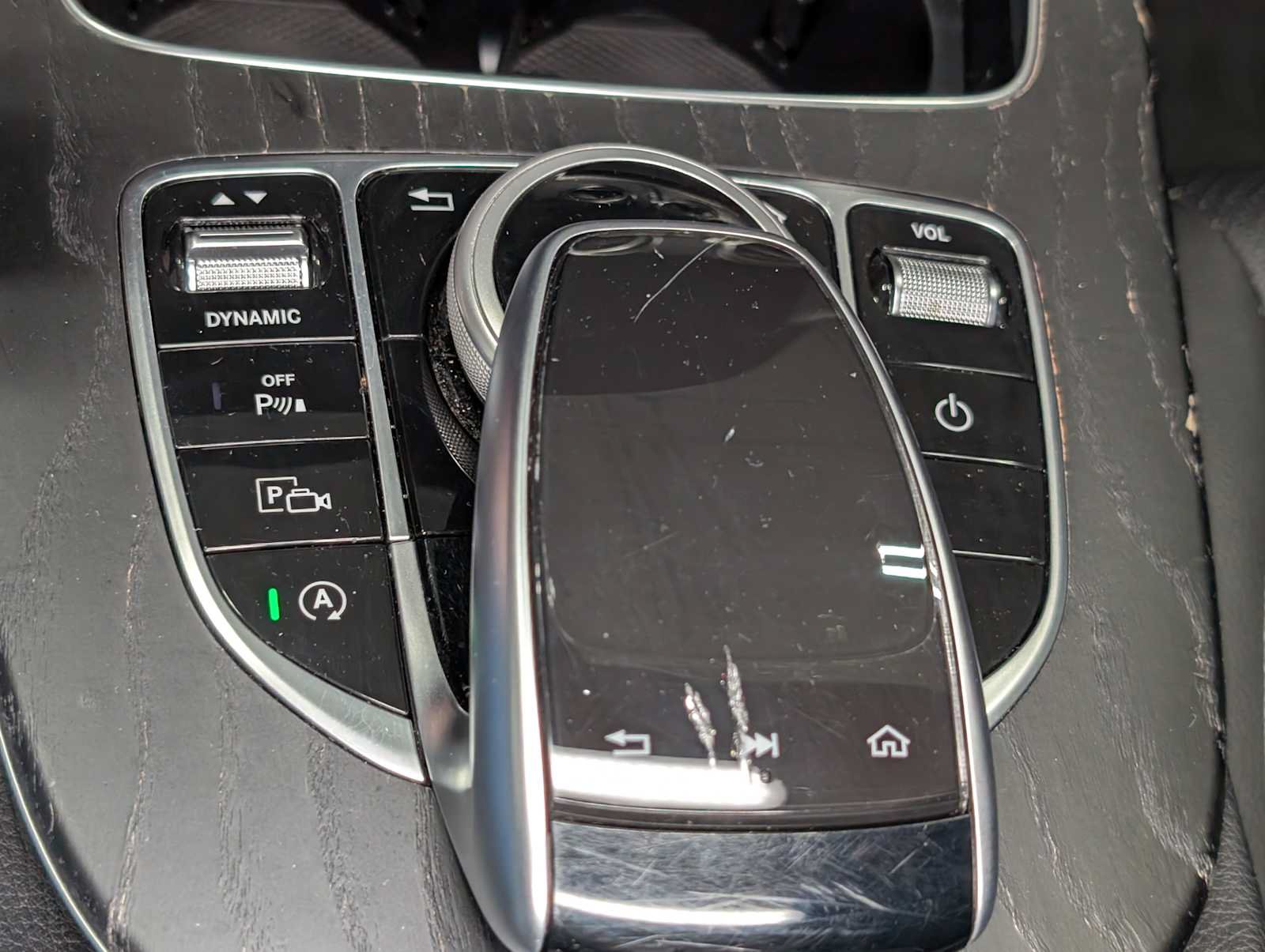 Certified 2019 Mercedes-Benz E 300 4MATIC image 28