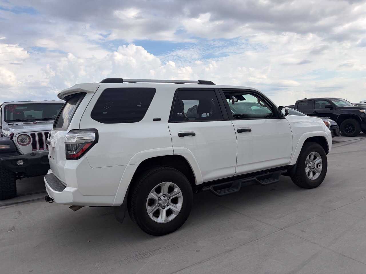 Used 2024 Toyota 4Runner SR5 AWD/4WD image 2