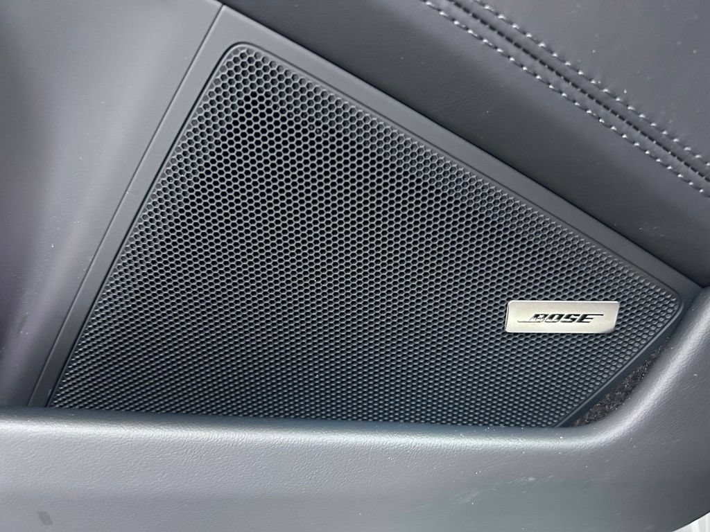 Certified 2025 Porsche 911 Carrera RWD image 8