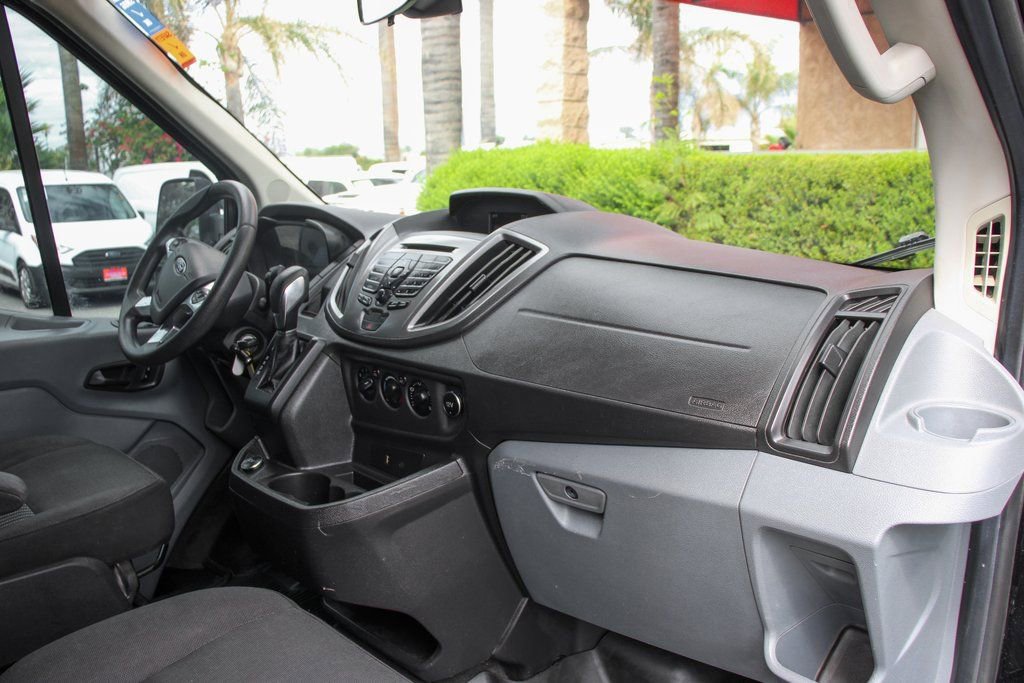 Used 2019 Ford Transit 350 XLT image 38